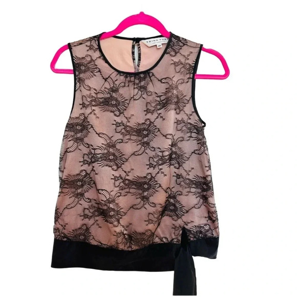 TRINA TURK ~ Women’s sleeveless black lace shell drop waist top size M - Picture 1 of 7